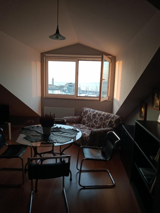 Mansarda Centrale Vista Mare Leilighet Trieste Eksteriør bilde